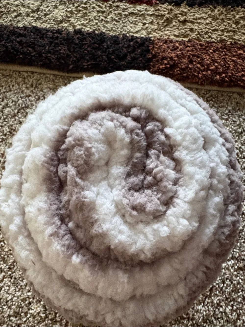 Koolaburra Roberta Sherpa Throw in Cream and Brown Stripes